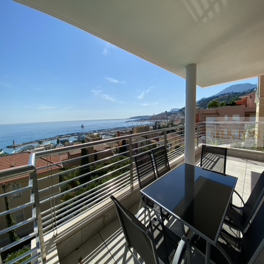 vente MENTON GARAVAN Magnifique appartement de 3 pièces de prestige