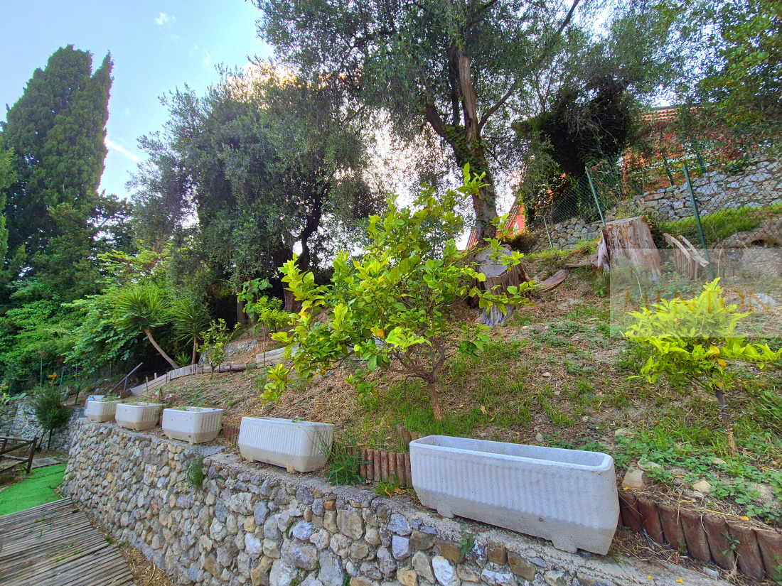 jardin privatif en réstanque